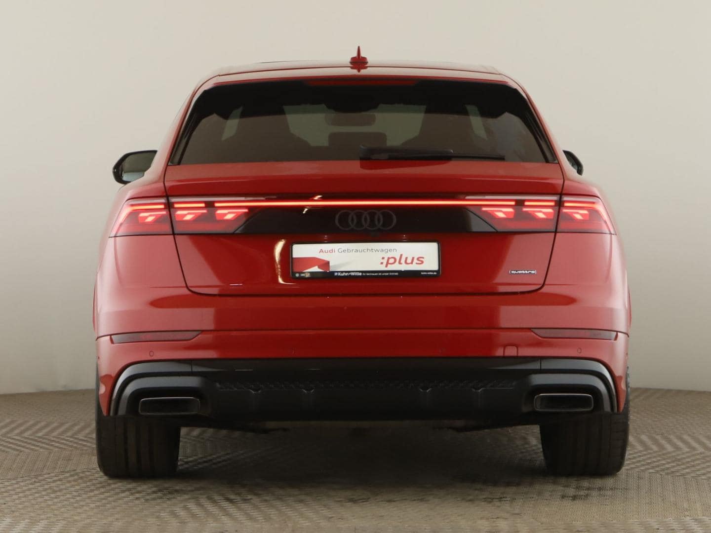 Bild über Audi Q8 SUV TFSI e TFSI e quattro 360 kW tiptronic - für weitere Informationen kontaktieren Sie den Audi Partner