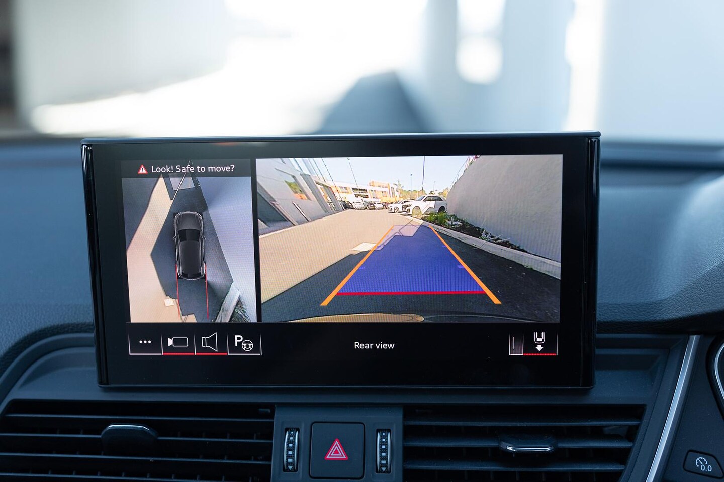 Image about Audi Q5 sport 40 TDI quattro S tronic
