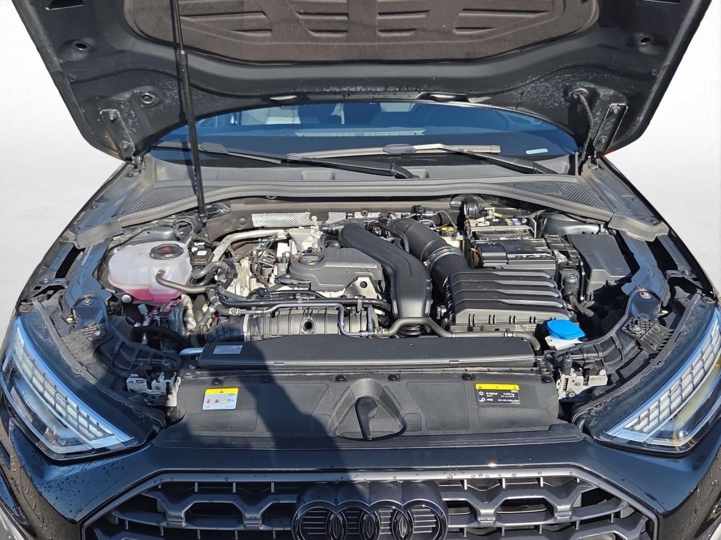 Bild über Audi A3 allstreet 35 TFSI S tronic - für weitere Informationen kontaktieren Sie den Audi Partner