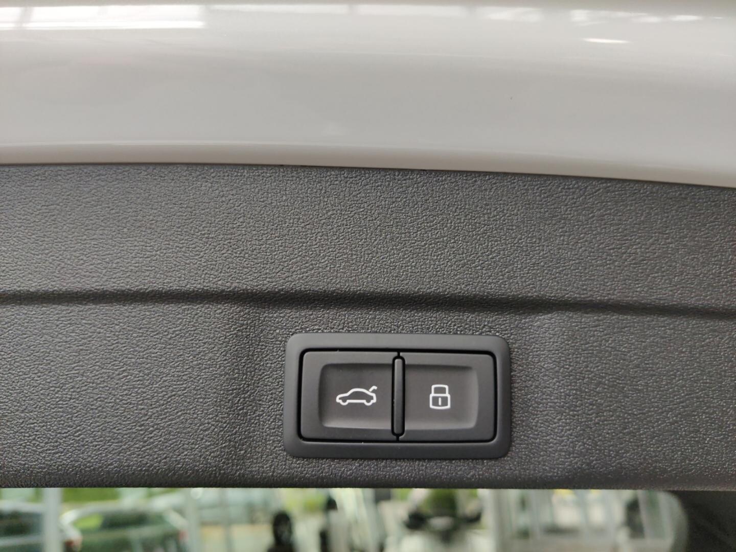 Bild über Audi A6 Avant edition one TDI quattro 150 kW S tronic - für weitere Informationen kontaktieren Sie den Audi Partner