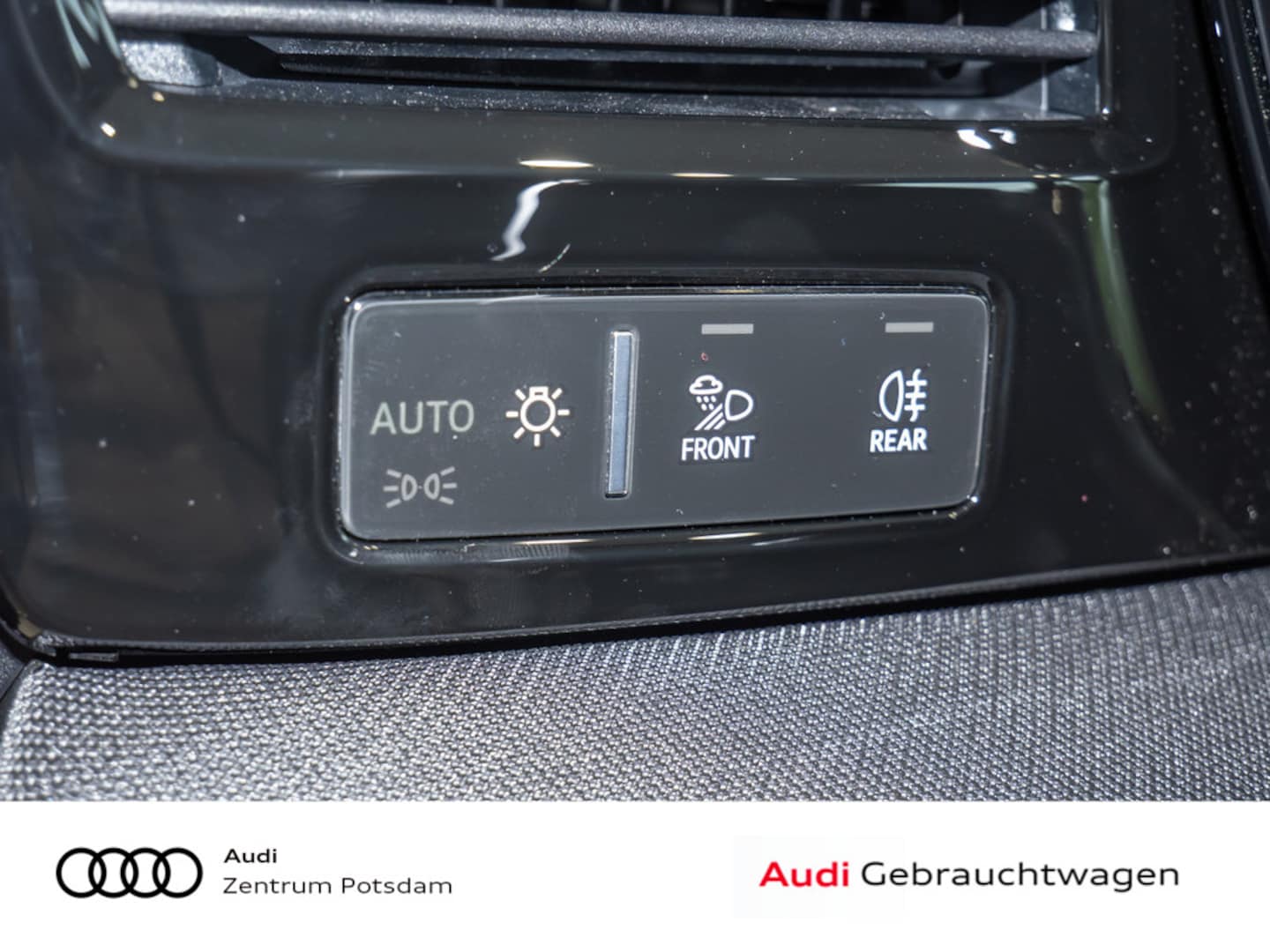 Bild über Audi Q7 SUV TDI quattro 220 kW tiptronic - für weitere Informationen kontaktieren Sie den Audi Partner
