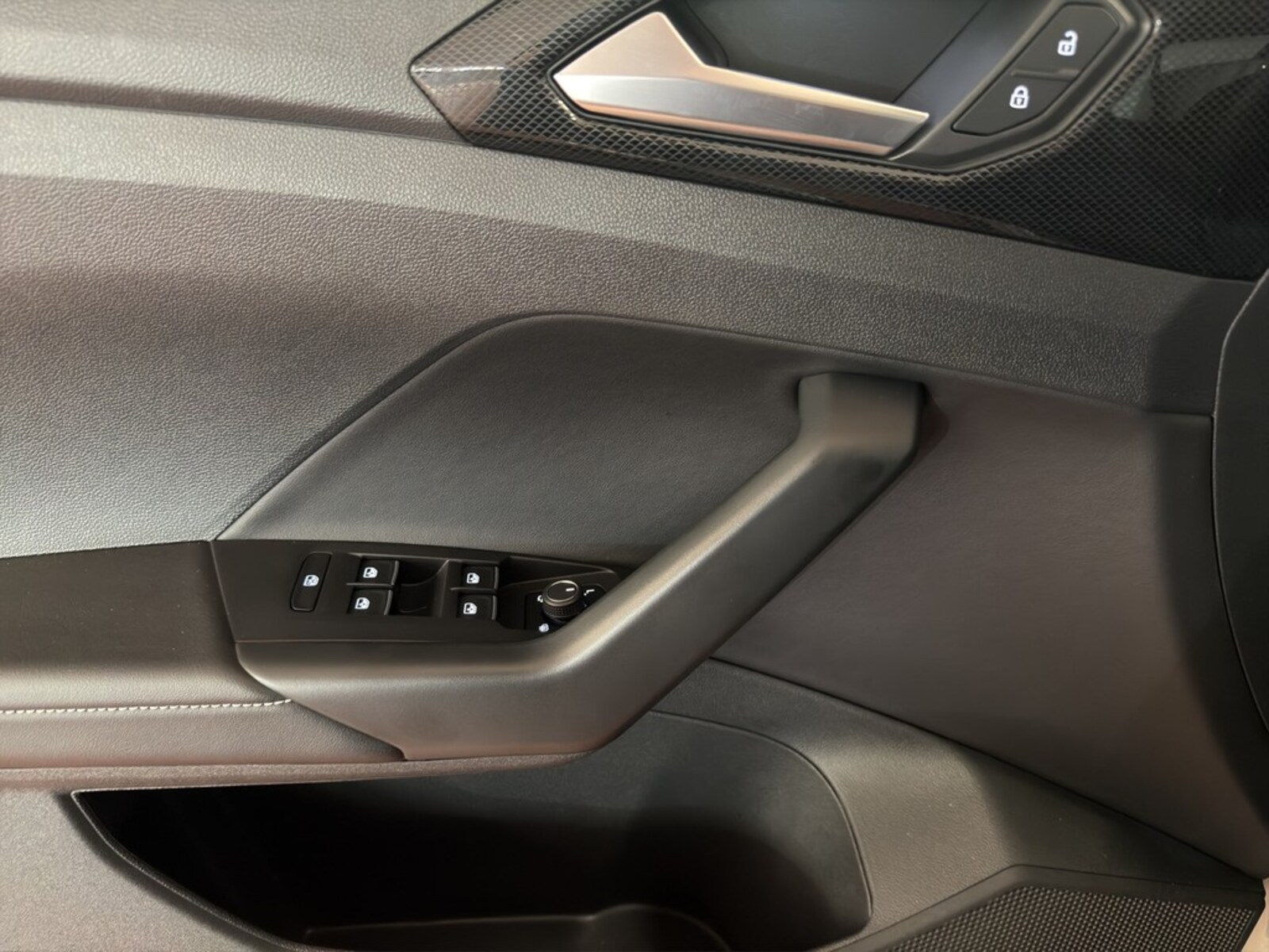 Volkswagen T-Cross – Bild 10