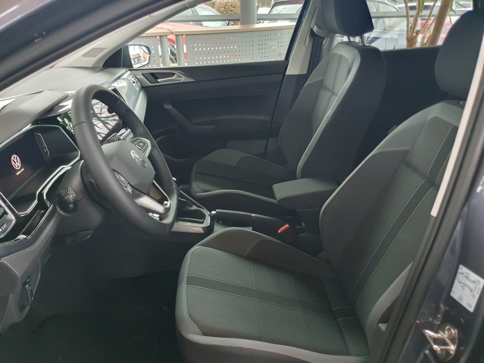 Volkswagen Polo – Bild 4