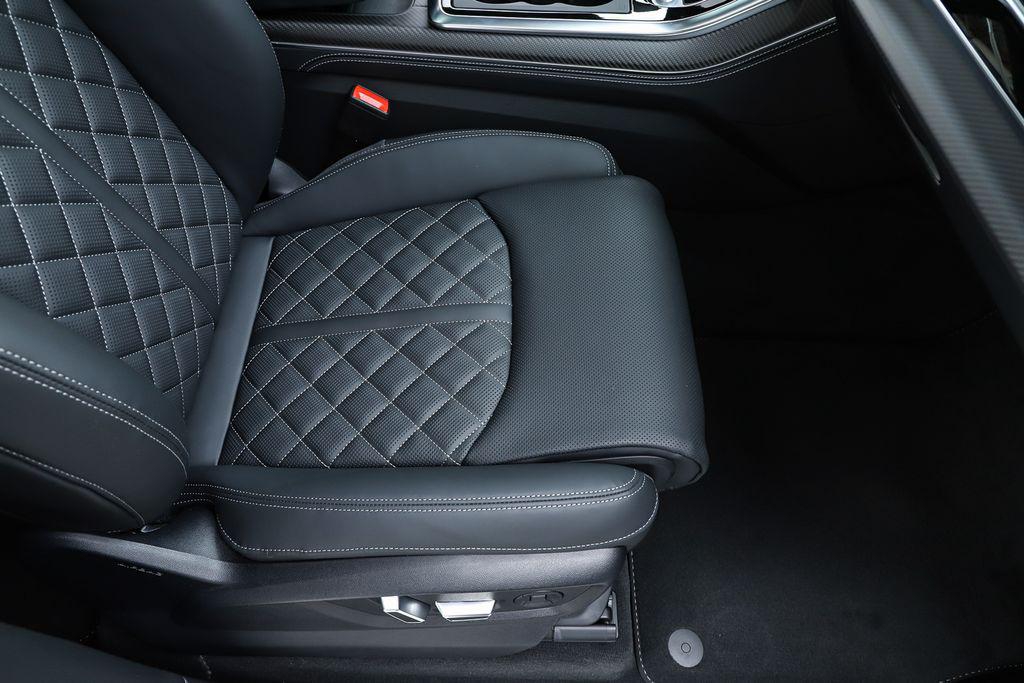 2026 Audi SQ7 Premium Plus - Photo 65