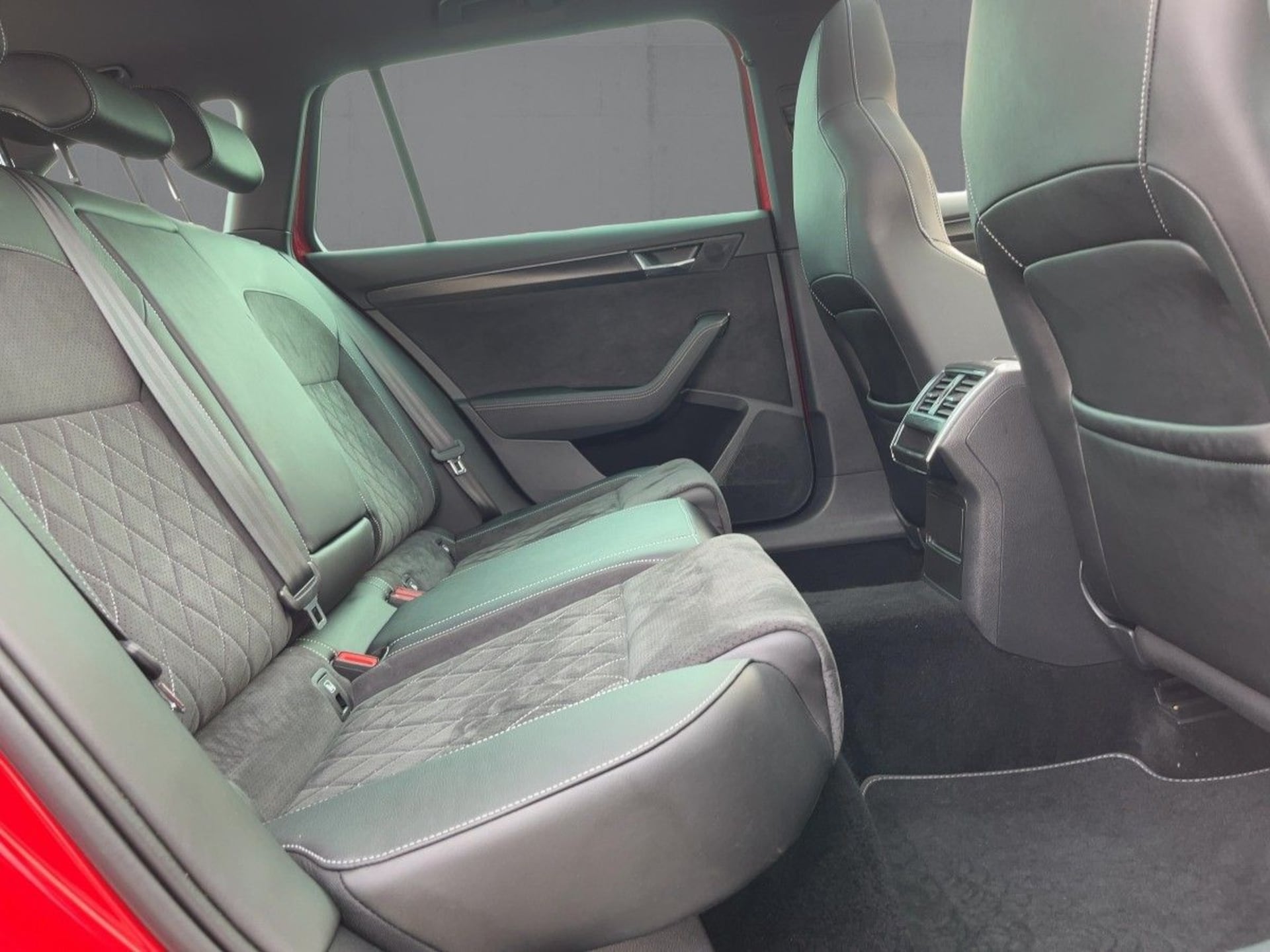 Skoda Superb Combi Sportline
