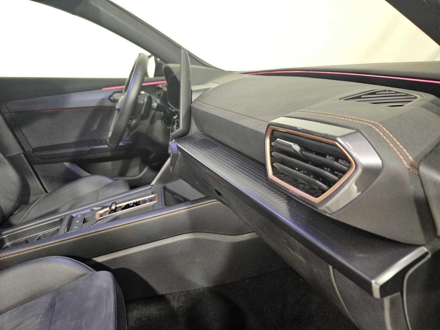 CUPRA Formentor 1.5 eTSI DSG 110 kW (150 CV) — photo 11