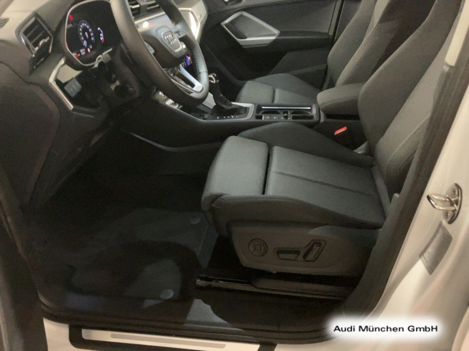 Audi Q3 – Bild 14