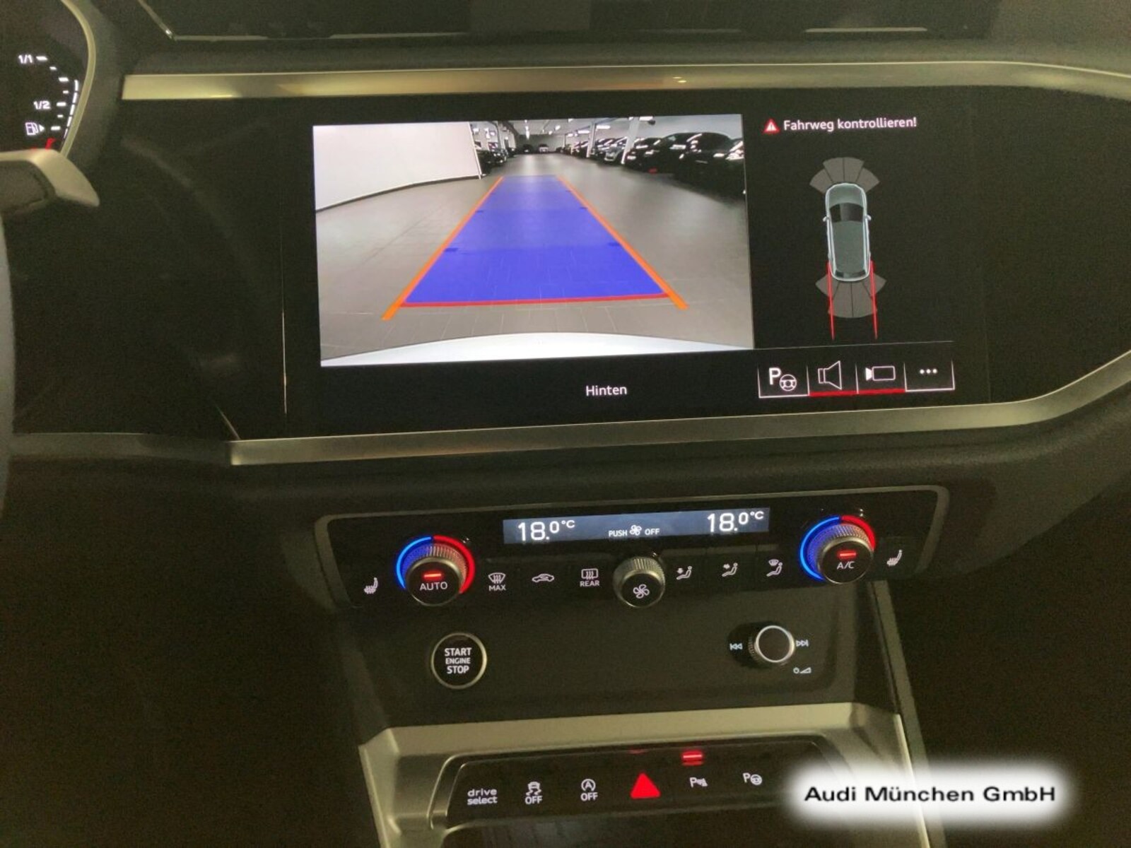 Audi Q3 – Bild 15