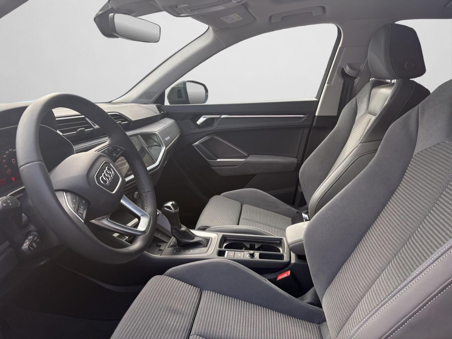 Bild über Audi Q3 TFSI 110 kW S tronic - für weitere Informationen kontaktieren Sie den Audi Partner