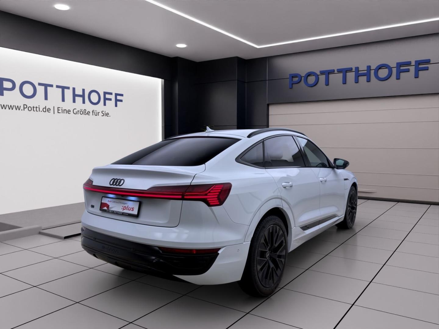 Bild über Audi Q8 Sportback e-tron advanced 50 e-tron quattro - für weitere Informationen kontaktieren Sie den Audi Partner