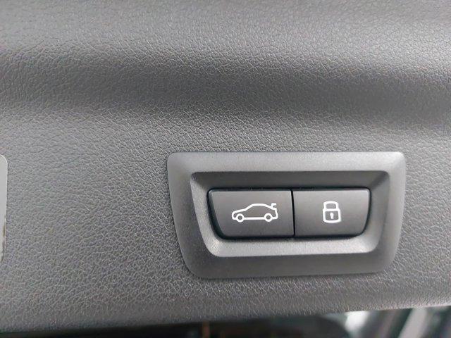 2025 BMW X1 28i - Photo 15