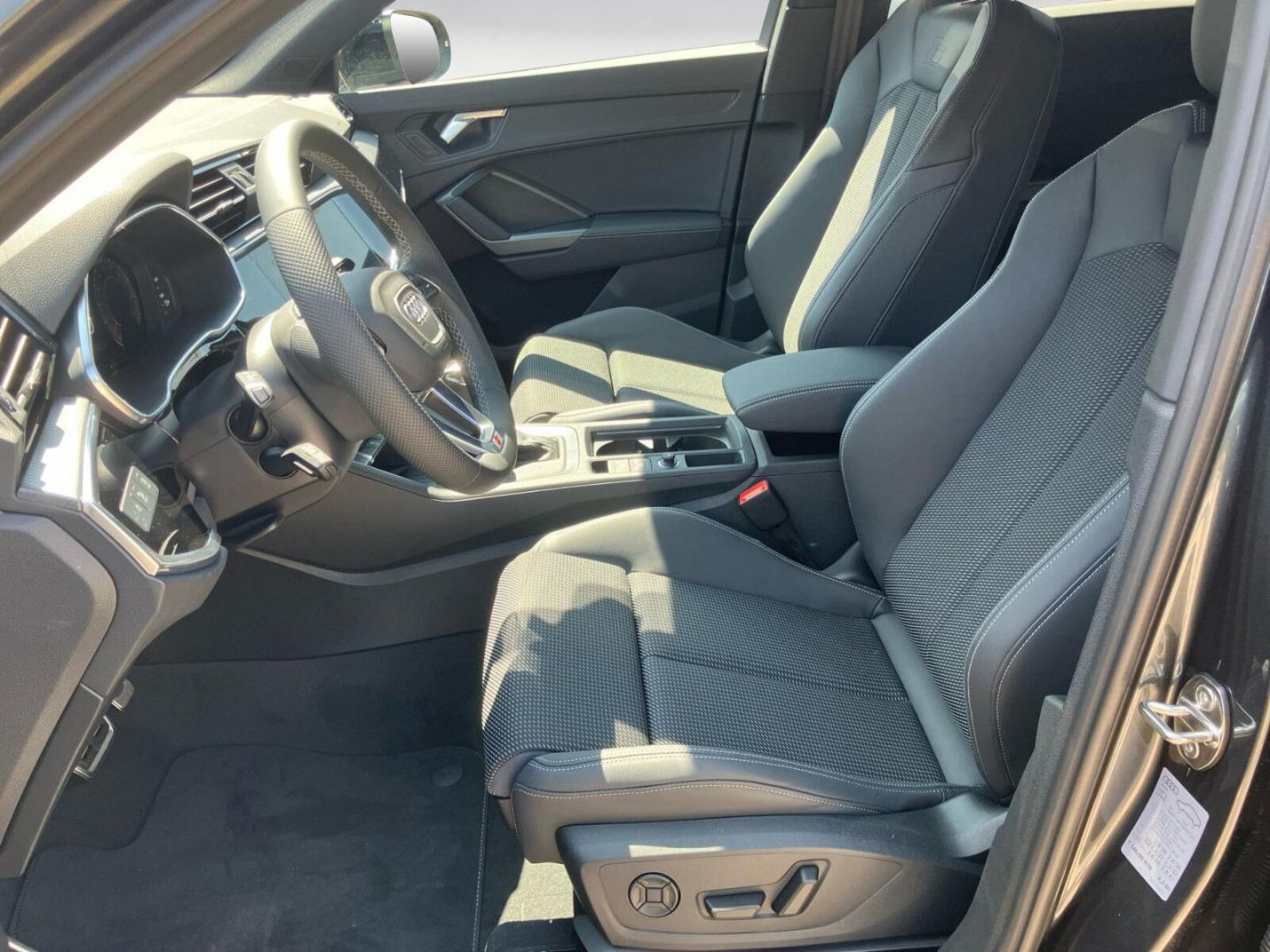 Audi Q3 – Bild 7