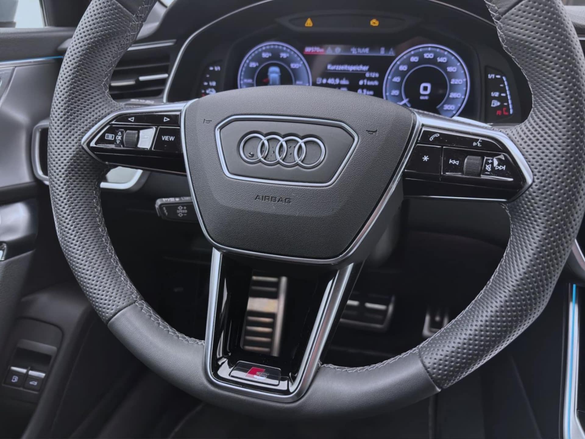 Audi A6 Avant TFSI e Design