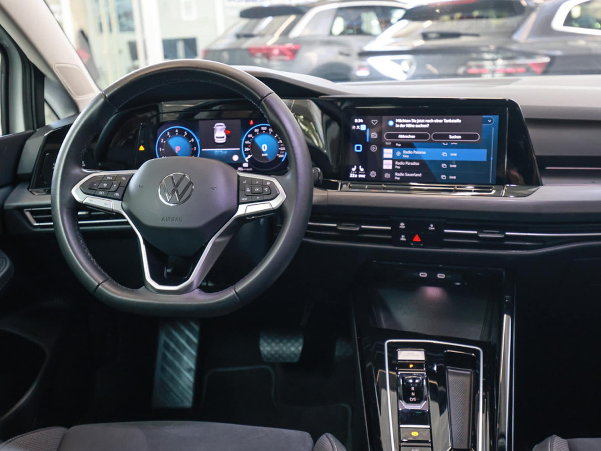 Volkswagen Golf Style