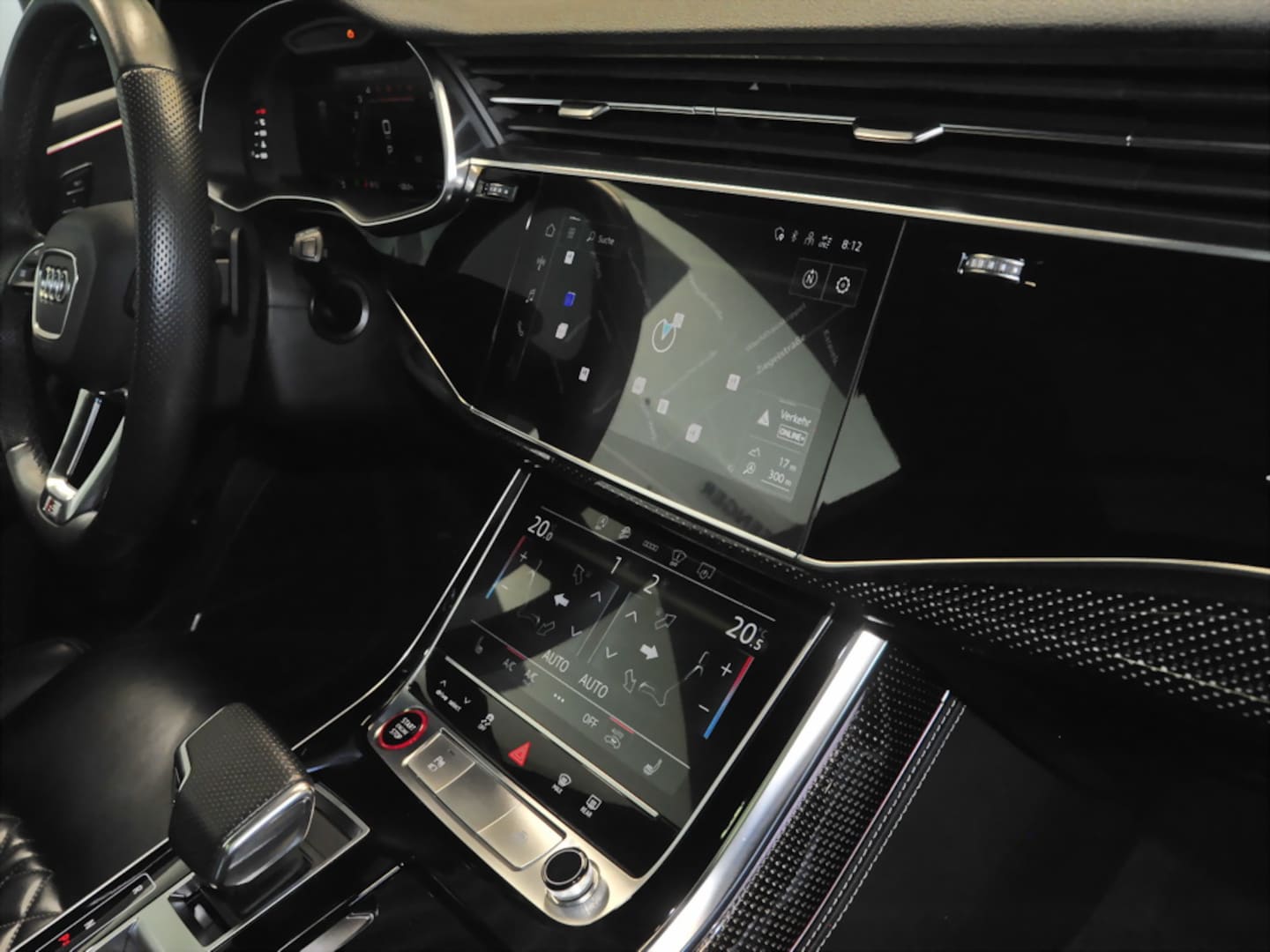 Bild über Audi SQ8 TFSI quattro tiptronic - für weitere Informationen kontaktieren Sie den Audi Partner