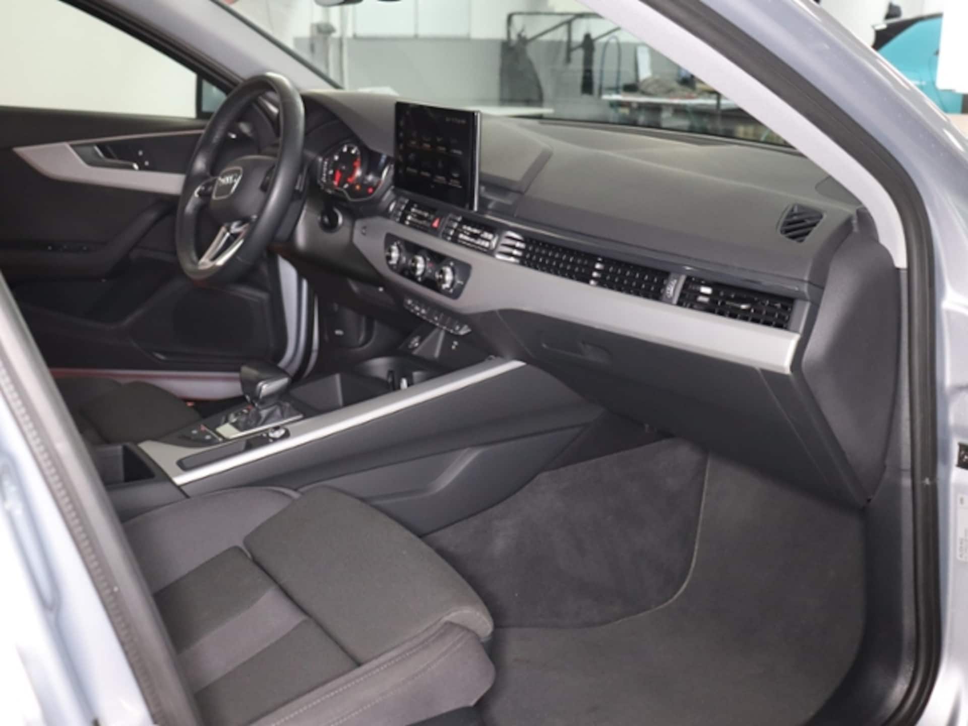 Audi A4 Avant Advanced