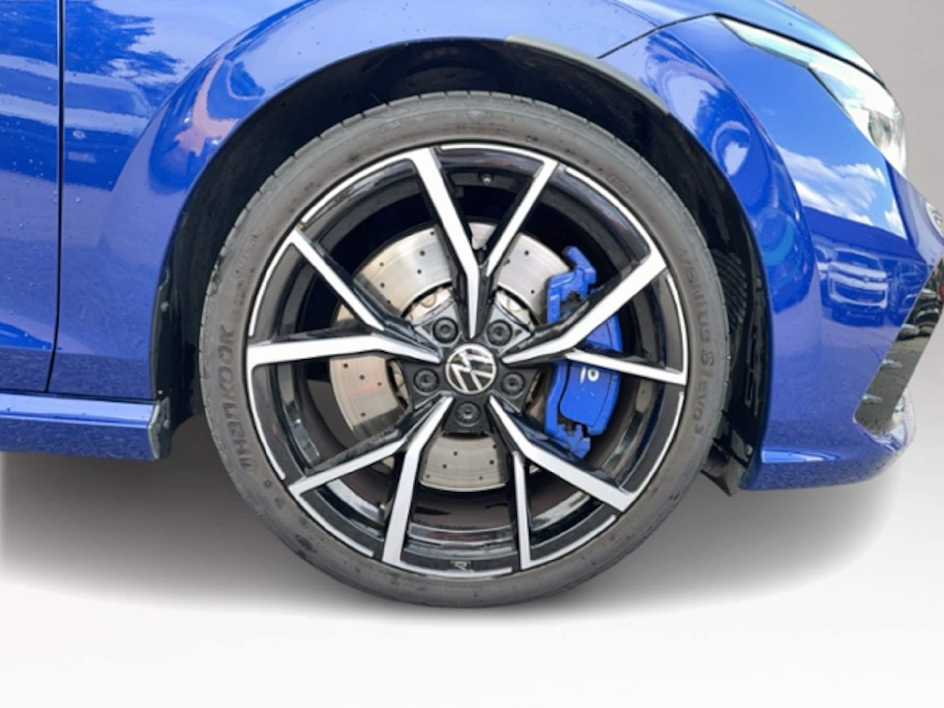 Volkswagen Golf Variant R