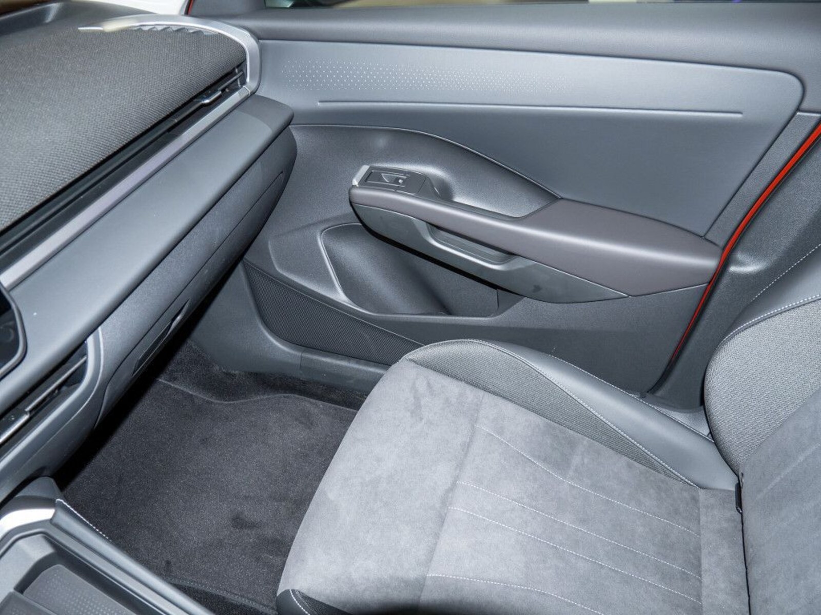 Volkswagen T-Roc – Bild 18