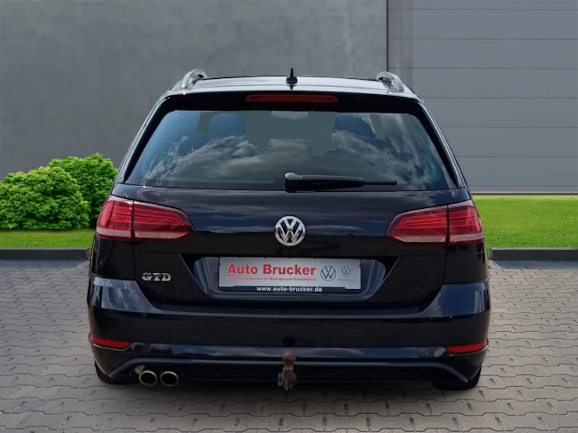 Volkswagen Golf Variant GTD