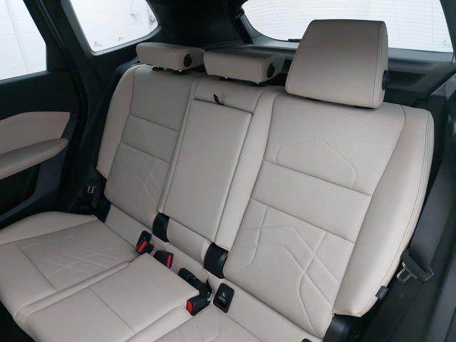 2025 BMW X1 28i - Photo 16