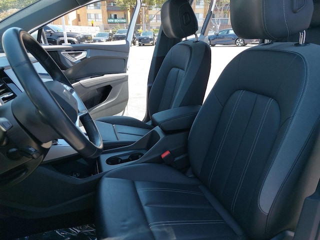 2023 Audi Q4 e-tron Premium - Photo 15