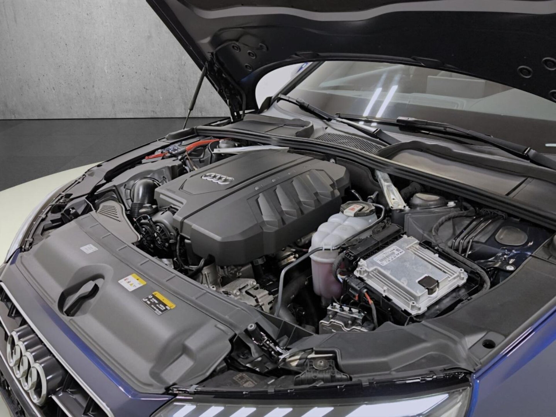 Audi A4 Avant Advanced