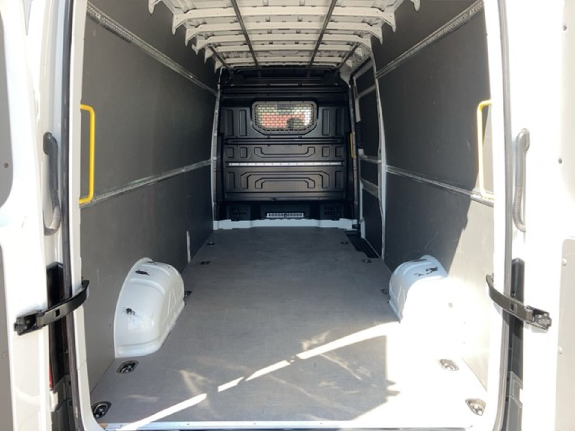 Volkswagen Crafter Kasten langer Radstand