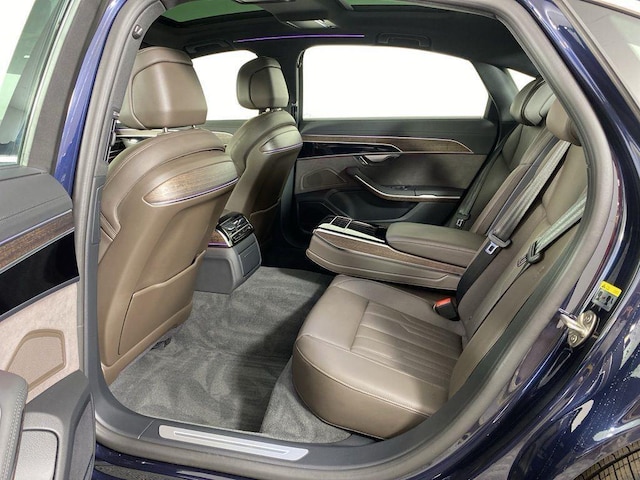 2025 Audi A8 Base - Photo 17