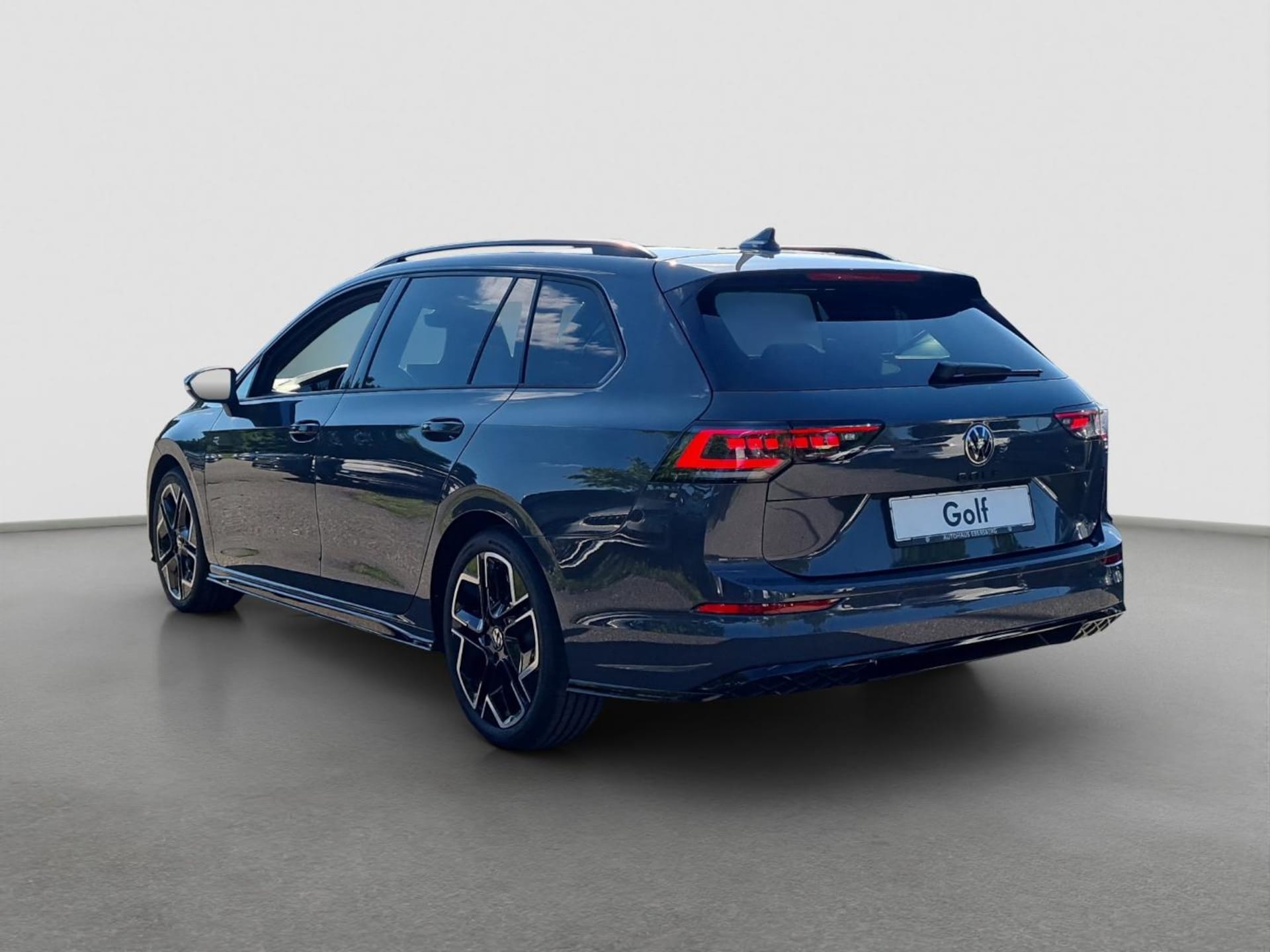 Volkswagen Golf Variant R-Line