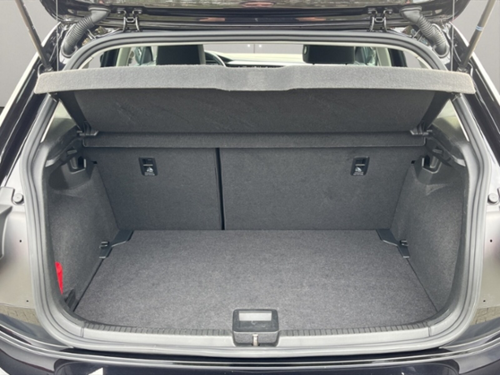 Volkswagen Polo – Bild 9