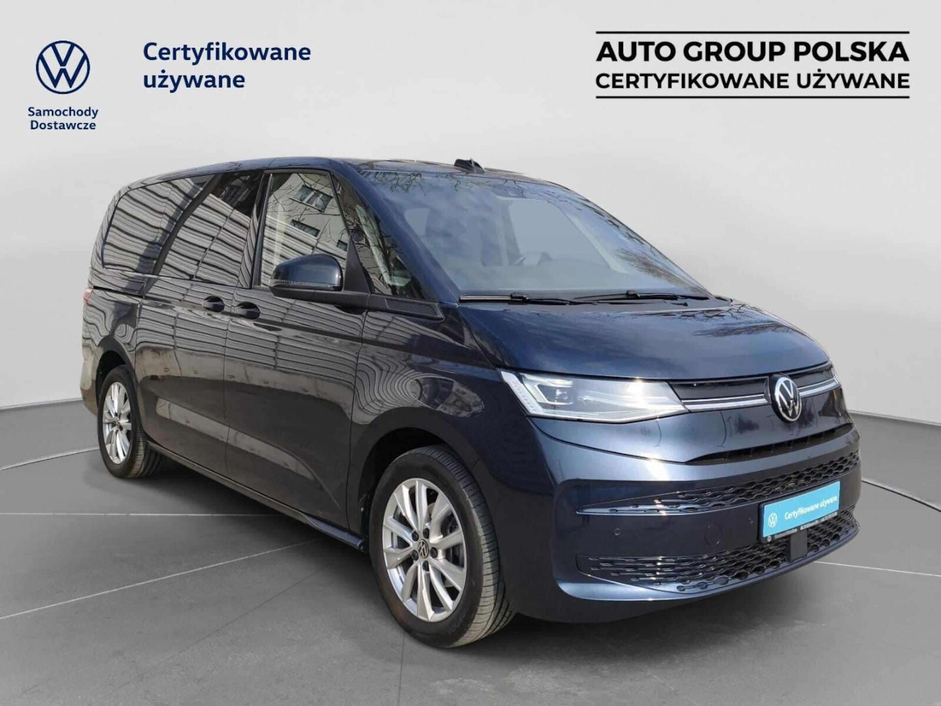 Volkswagen Multivan długi rozstaw osi Life