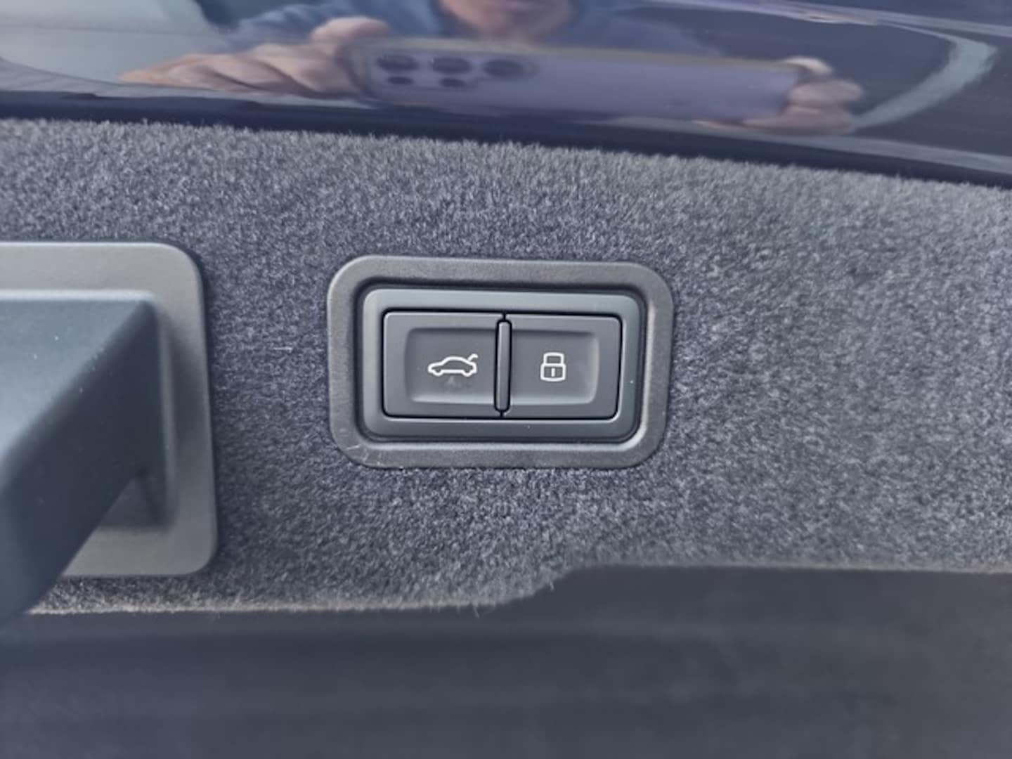 Bild über Audi A8 50 TDI quattro tiptronic - für weitere Informationen kontaktieren Sie den Audi Partner