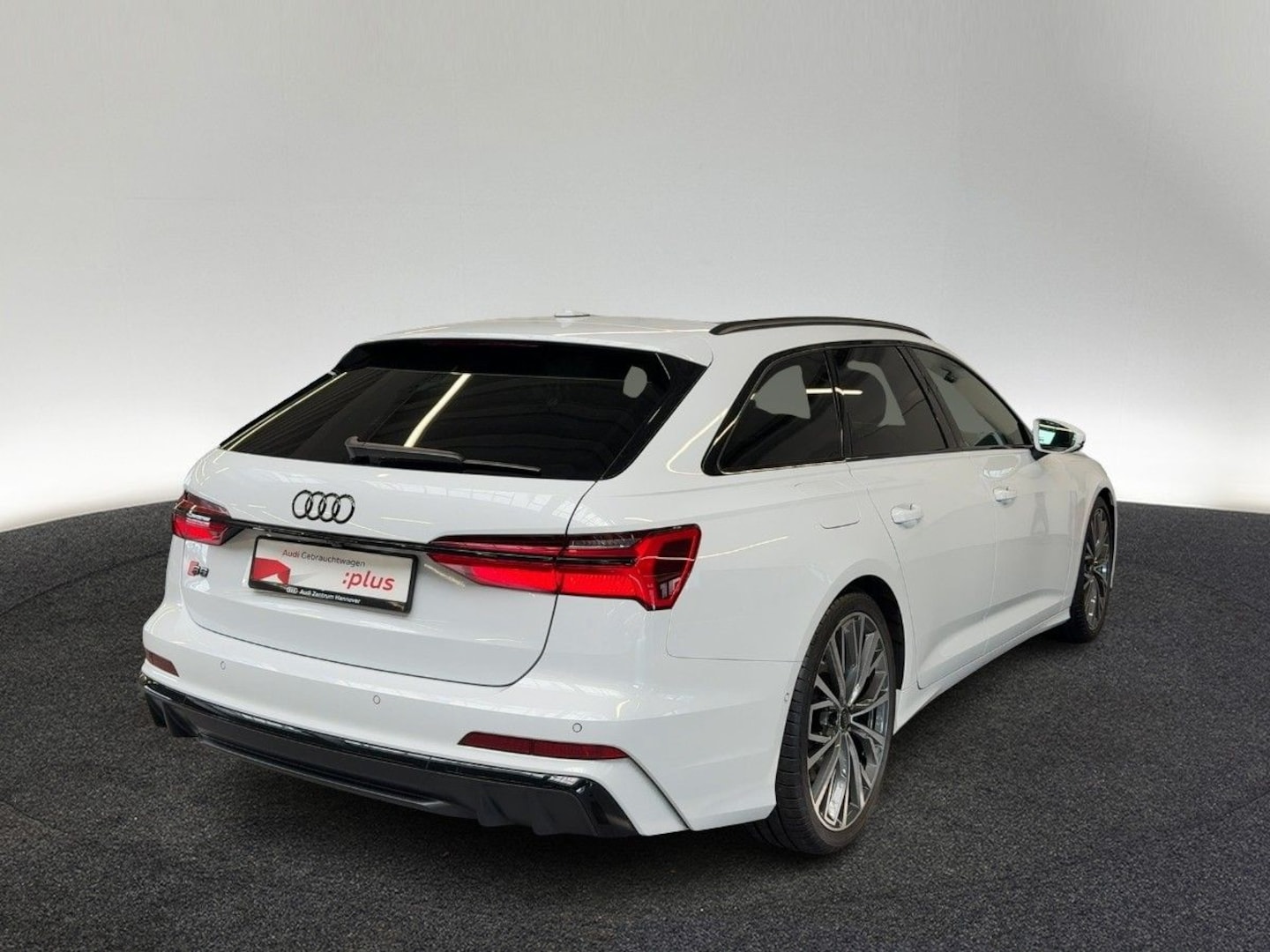 Bild über Audi S6 Avant TDI quattro tiptronic - für weitere Informationen kontaktieren Sie den Audi Partner