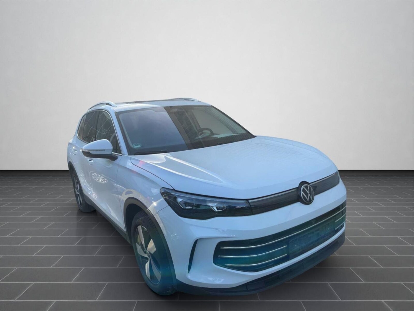 Volkswagen Tiguan – Bild 4