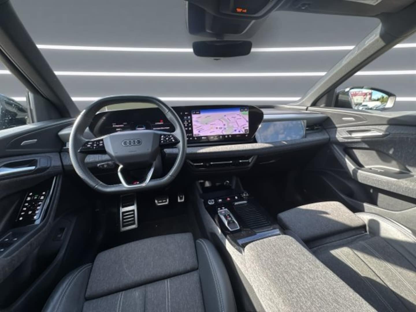 Bild über Audi Q6 SUV e-tron e-tron quattro - für weitere Informationen kontaktieren Sie den Audi Partner