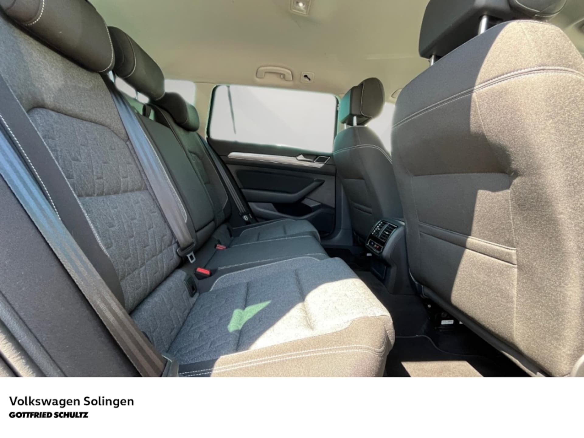 Volkswagen Passat Variant Business