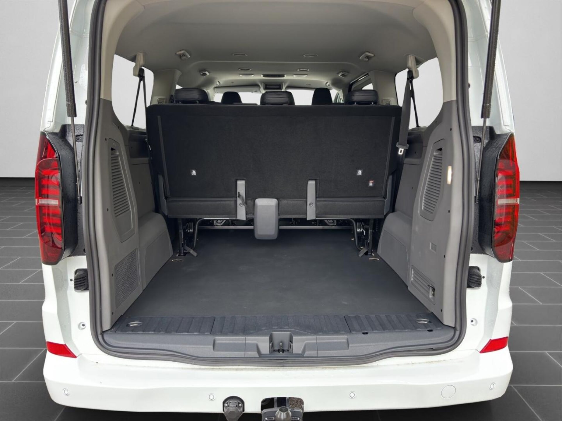 Volkswagen Caravelle langer Radstand Life