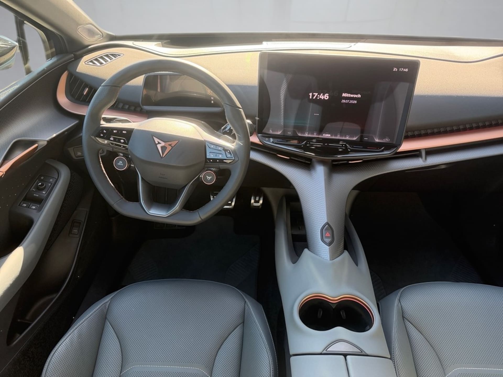 CUPRA Tavascan VZ