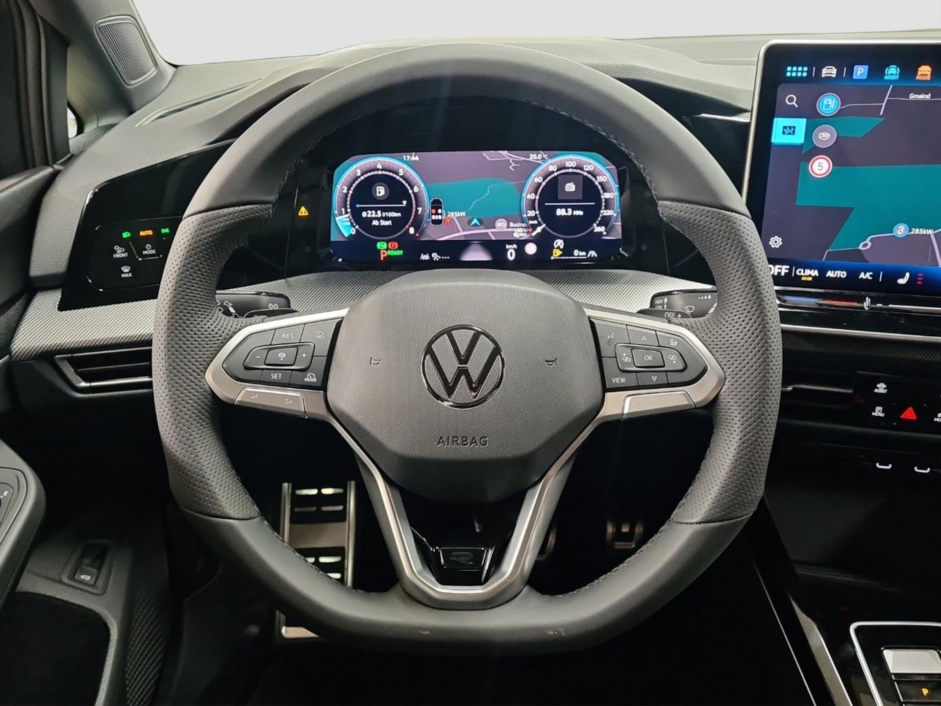 Volkswagen Golf Variant R-Line