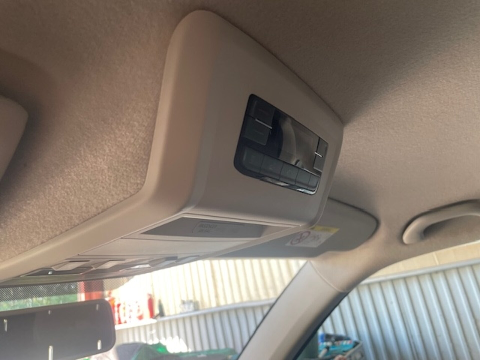 Volkswagen T6.1 Transporter Kombi langer Radstand