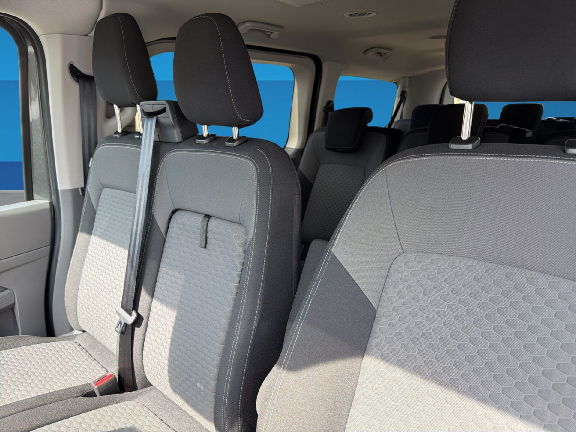 Volkswagen Caravelle Life