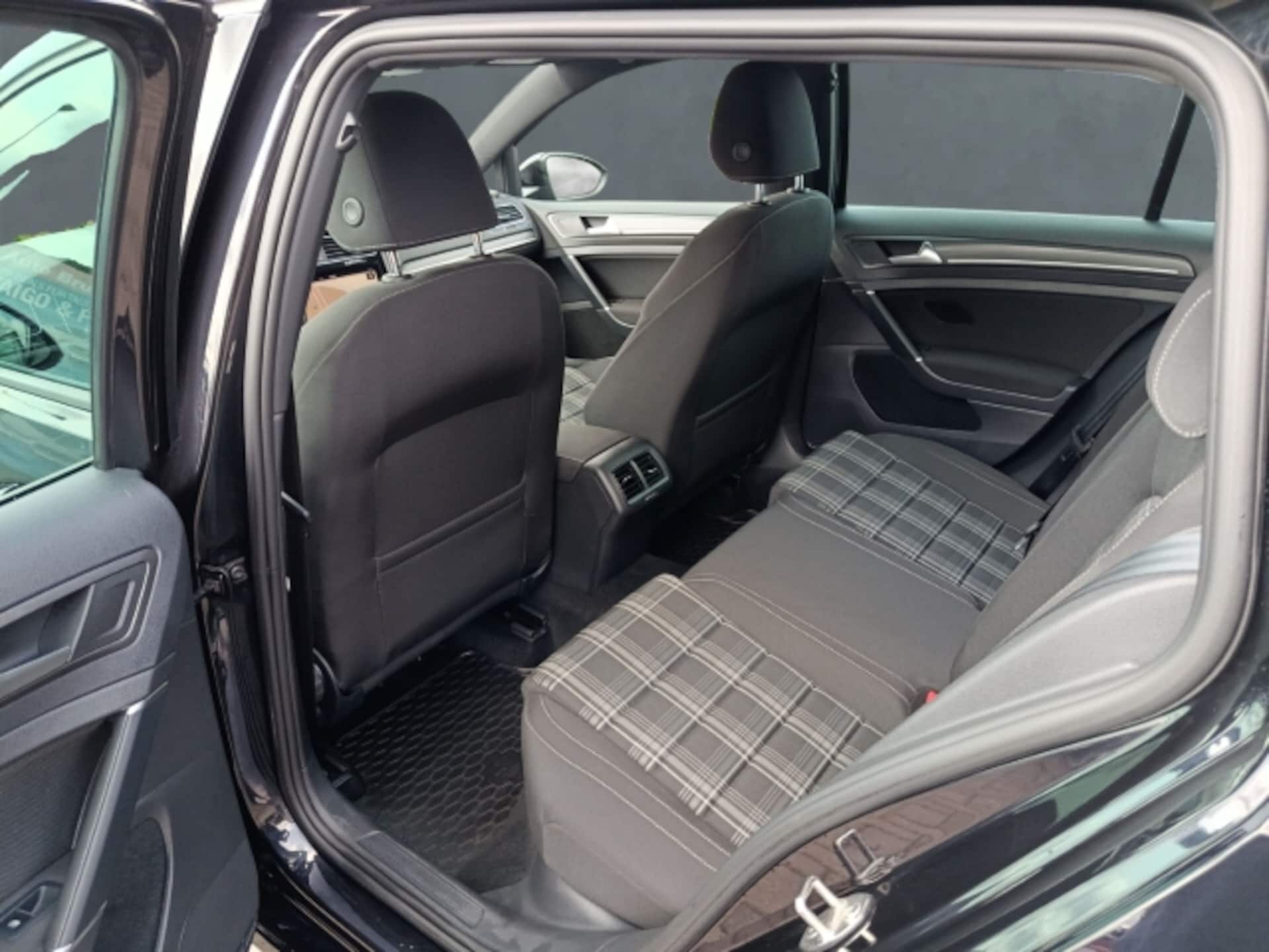 Volkswagen Golf Variant GTD