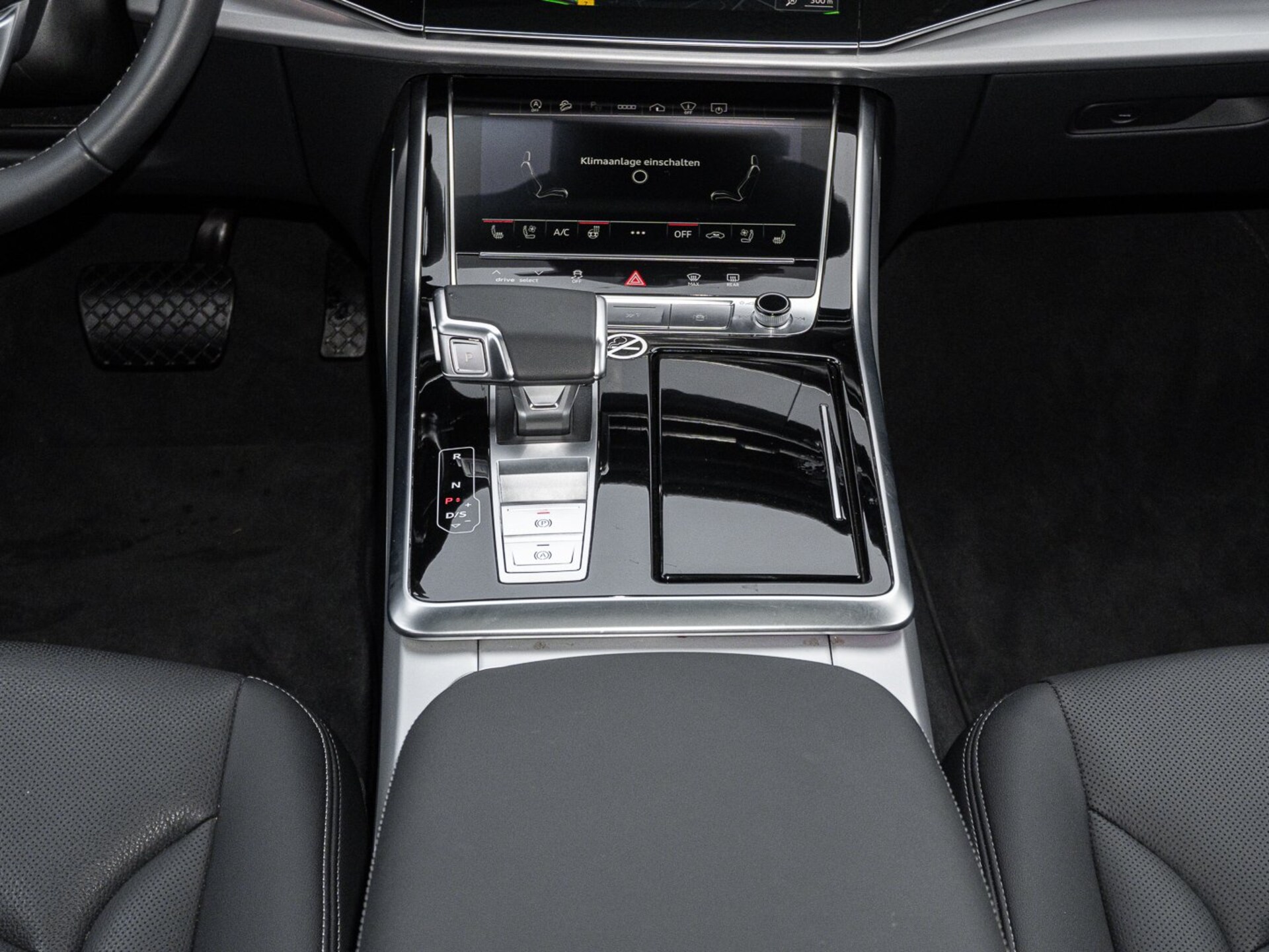Audi Q8 SUV
