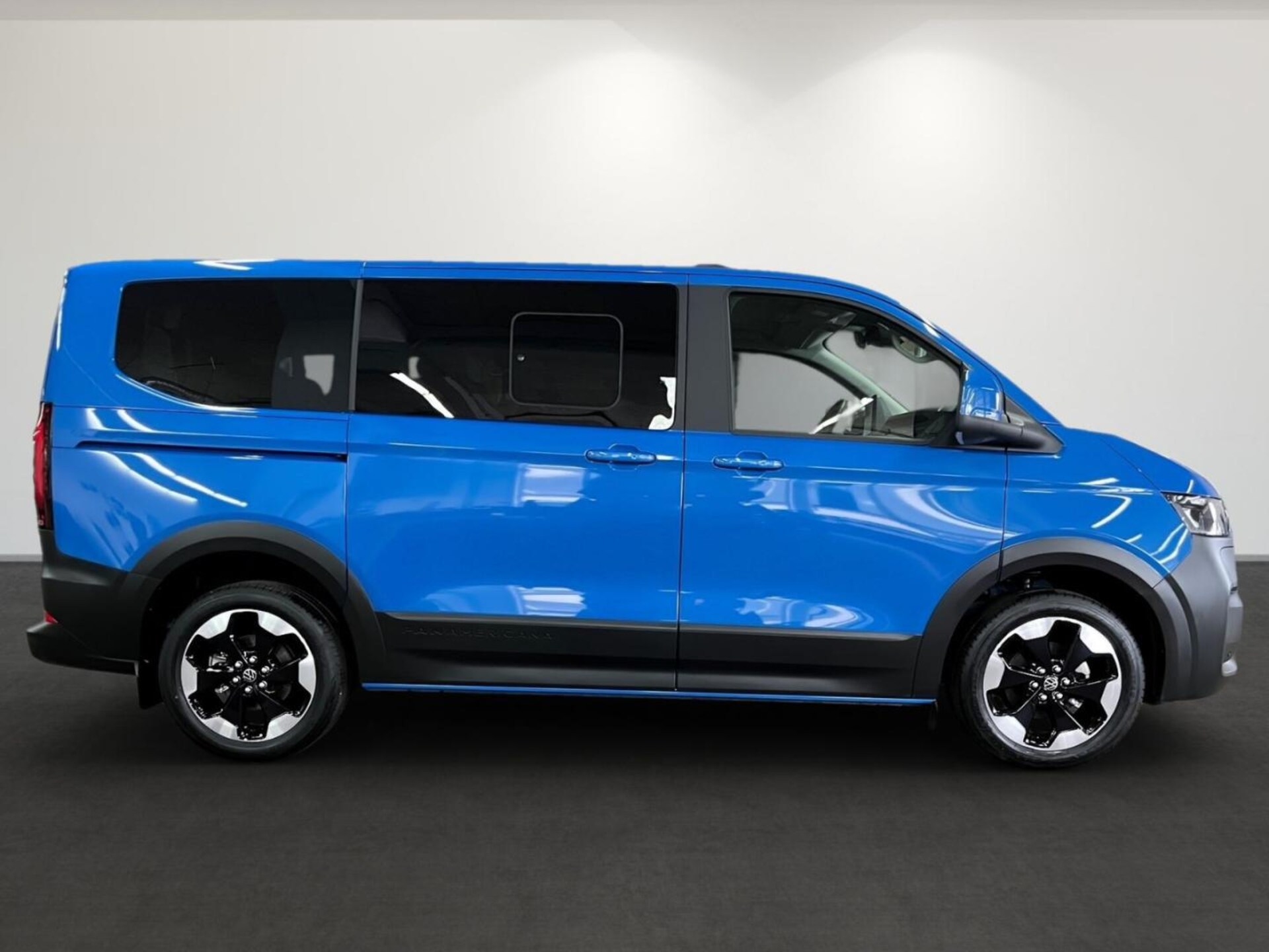 Volkswagen e-Caravelle Life