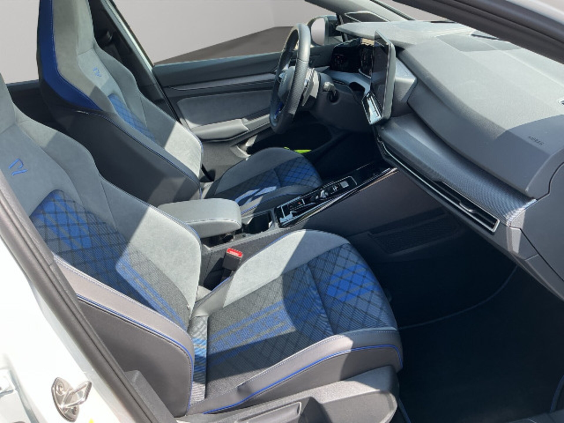 Volkswagen Golf R