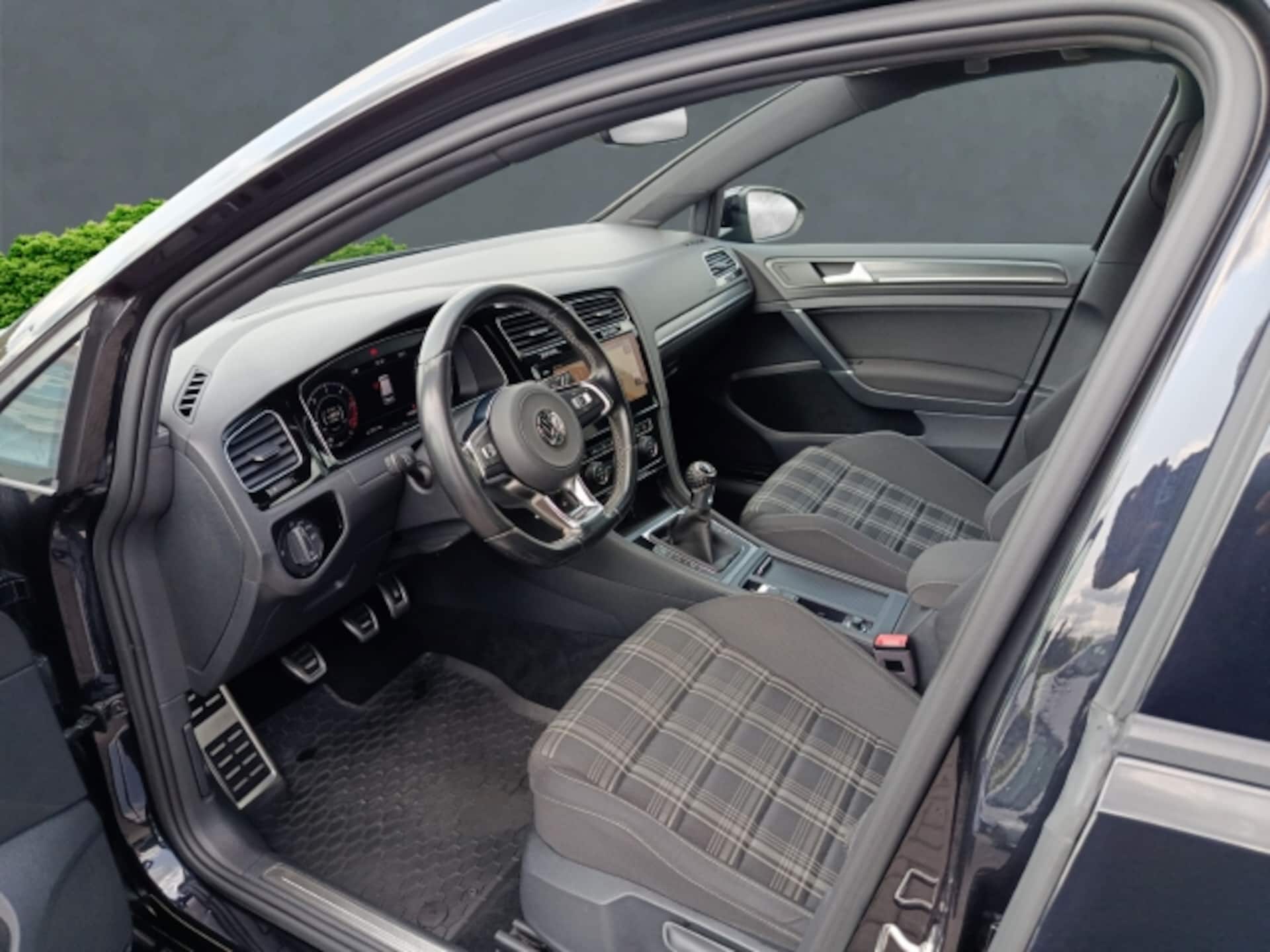 Volkswagen Golf Variant GTD