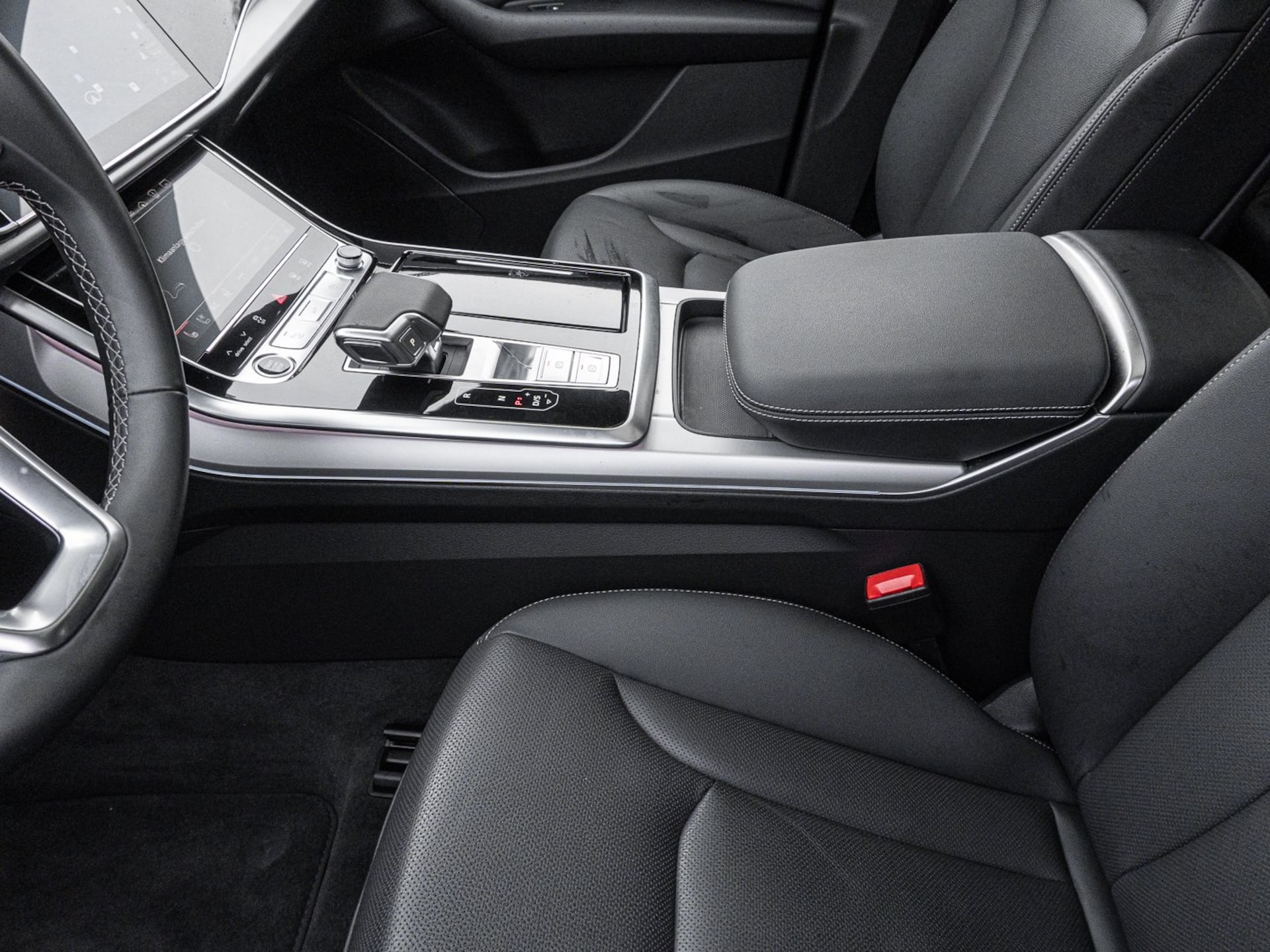 Audi Q8 SUV