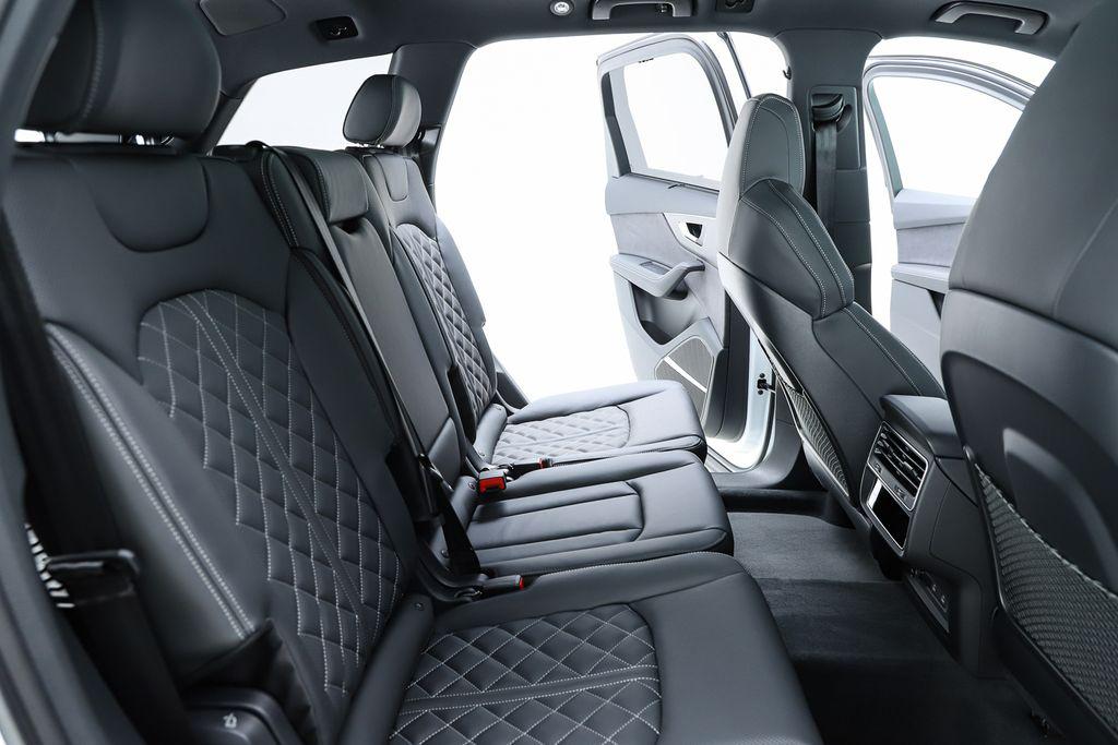 2026 Audi SQ7 Premium Plus - Photo 72