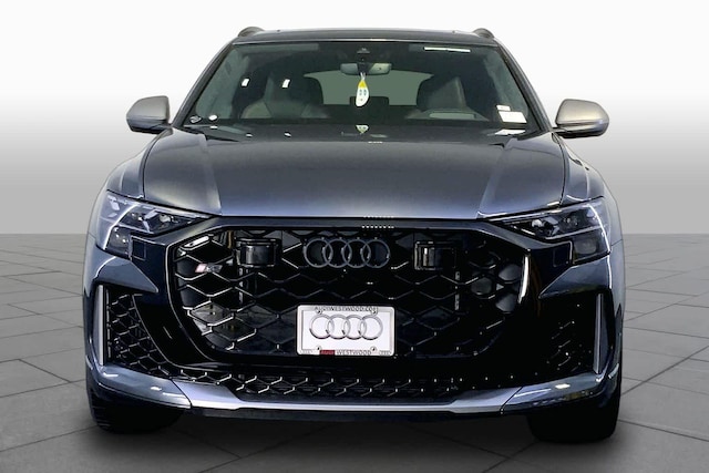 2026 Audi RS Q8 SUV performance