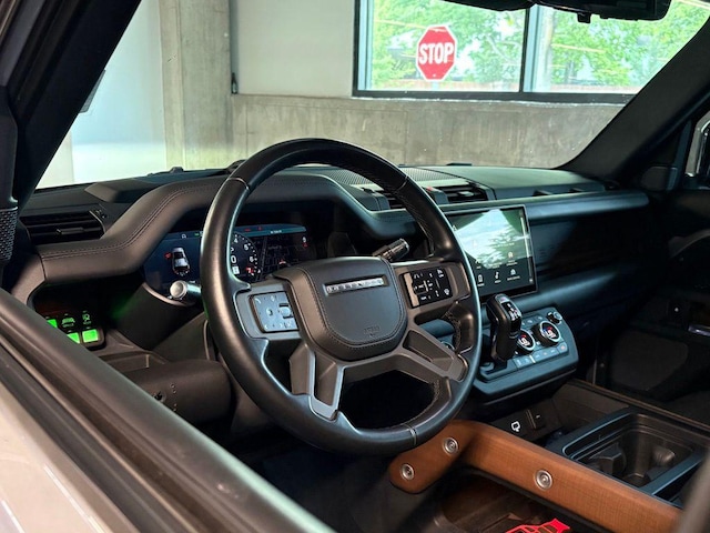 2022 Land Rover Defender